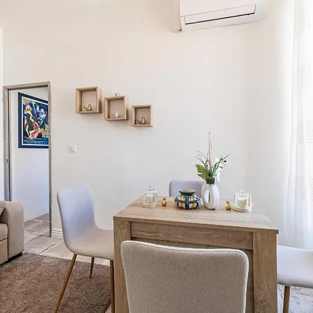 Apartman Cozy One Bedroom - Heart Of