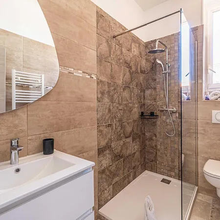 Apartment Cozy One Bedroom - Heart Of Cannes